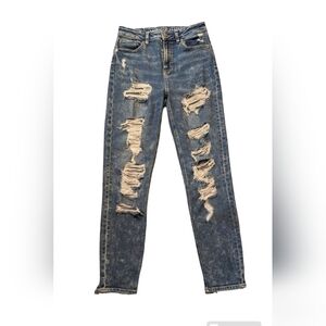 American Eagle stretch Mom disstresed jeans size 0